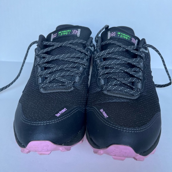 New Balance Fuelcell 2190 V1 women’s Trail Running Shoe - Picture 3 of 13